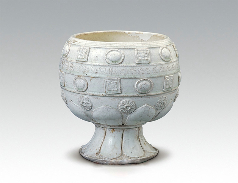 唐代· 白瓷堆花高足钵（陕西历史博物馆） - 考古网