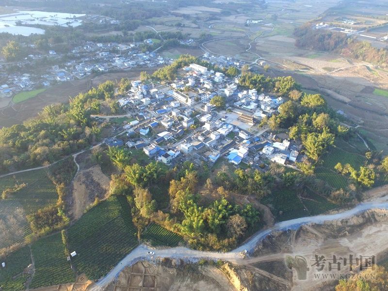 云南：耿马城子村遗址发掘收获