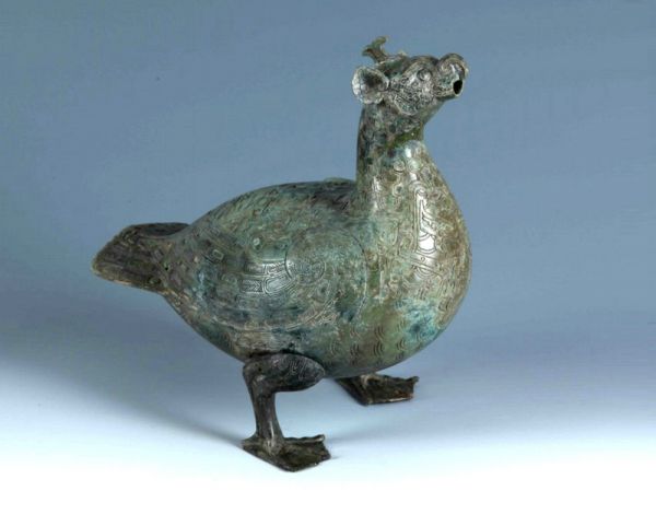 战国 · 青铜鸟形尊（重庆中国三峡博物馆）