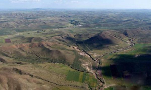 内蒙古发现距今9000年的新石器时代遗址