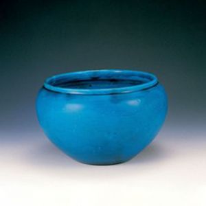清代 · 孔雀绿釉缸（苏州博物馆）