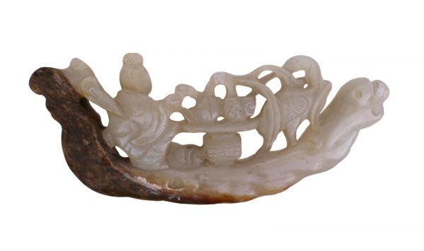 明代 · 镂雕船形玉摆件（重庆中国三峡博物馆）