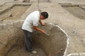 四川：成都平原发现最大规模春秋墓地，墓葬80余座